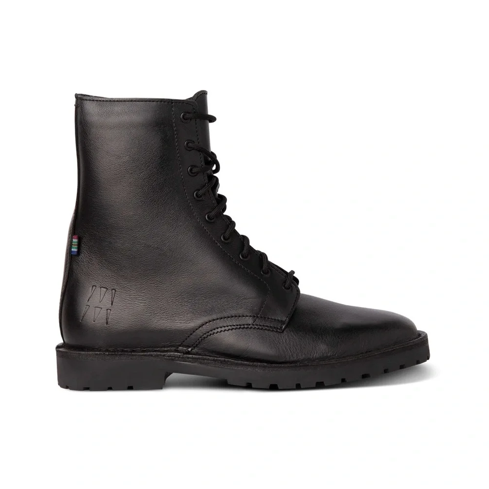 VELDSKOEN Move Me Ranger Boot Black Leather Black Sole Men’s 7 Women’s 9 EU 40 - Picture 15 of 16